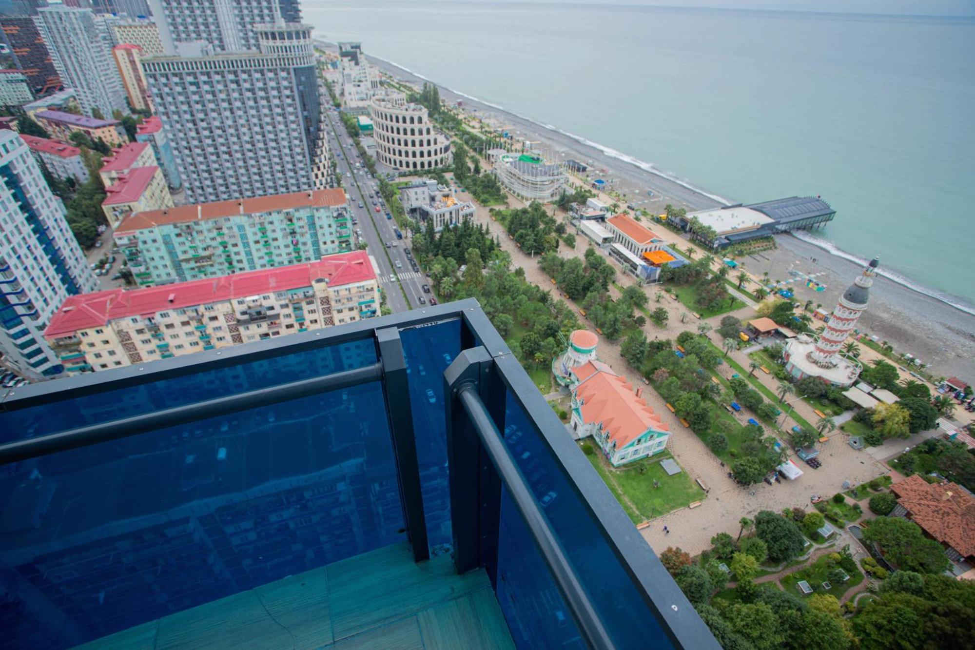 Orbi City Panoramic View Batumi Exterior foto